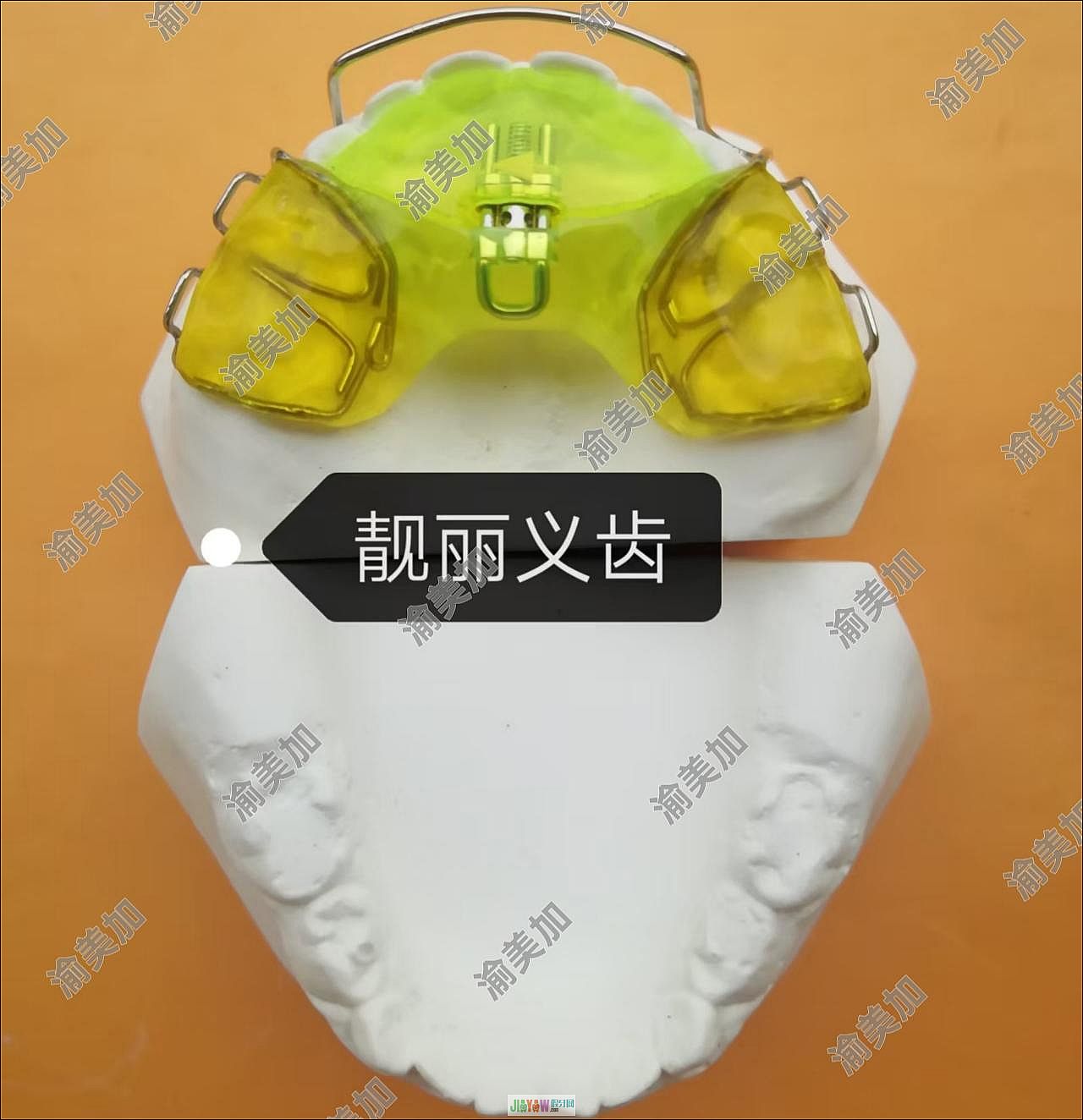 ������-������